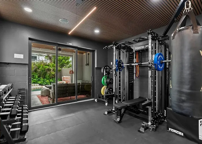 Experience Pool, Gym, Game 10 Beds Сasa de vacaciones