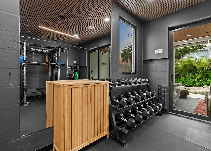 Сasa de vacaciones Experience Pool, Gym, Game 10 Beds